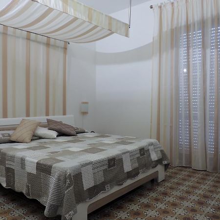 Mary Centro Storico Apartment Alghero Bagian luar foto